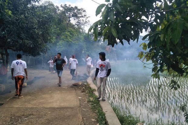 Dua Caleg Perindo Banten Lakukan Fogging di 5 Kampung