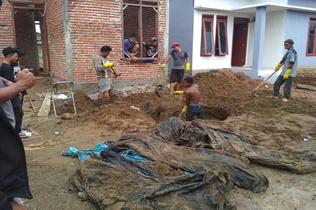 Pekerja Bangunan Temukan Puluhan Kerangka Manusia Korban Tsunami