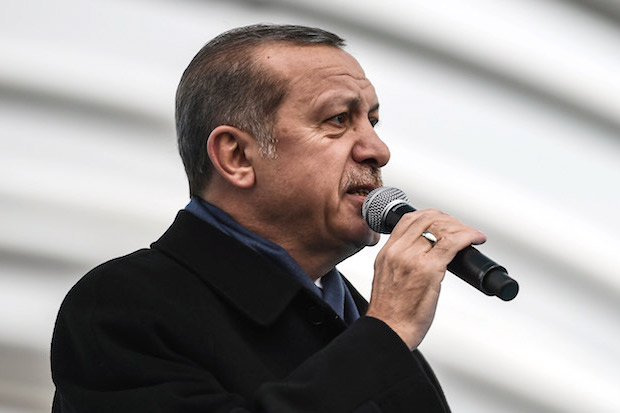 Erdogan: Turki Ambil Alih Perjuangan Melawan ISIS