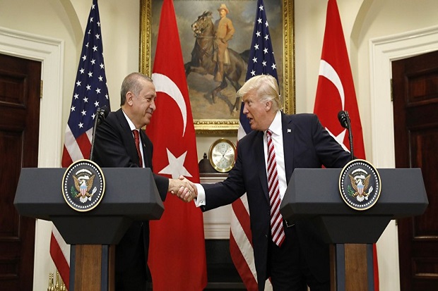 Trump: Erdogan Berjanji Bersihkan Sisa-sisa ISIS di Suriah