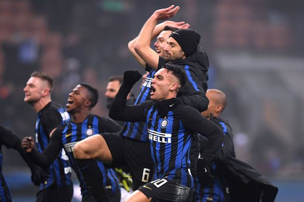 Kemenangan Inter Atas Napoli Tercoreng Lagu Rasis