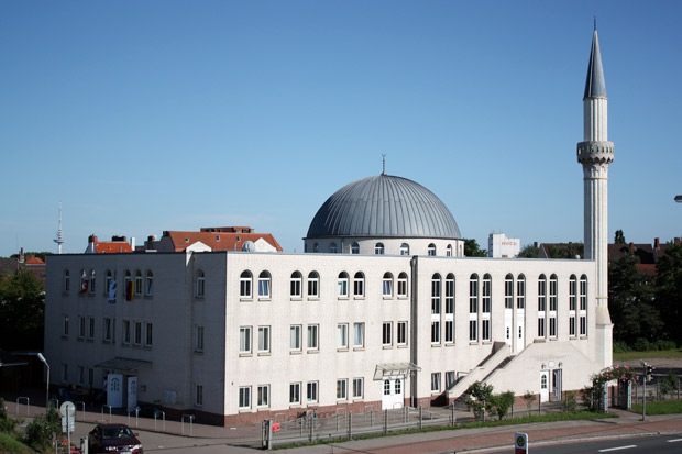 Jerman Pertimbangkan Berlakukan Pajak Masjid