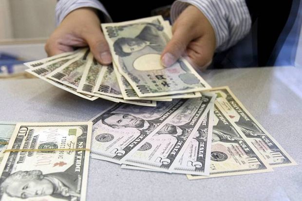 Wall Street Tumbang, Yen Jepang Menjadi Bintang