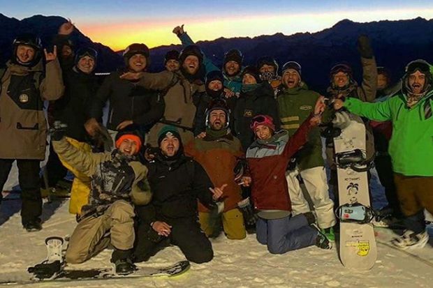 Rossi Habiskan Pergantian Tahun di Resor Ski Italia Utara