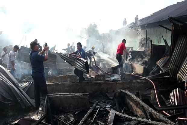 10 Rumah di Kota Medan Hangus Terbakar