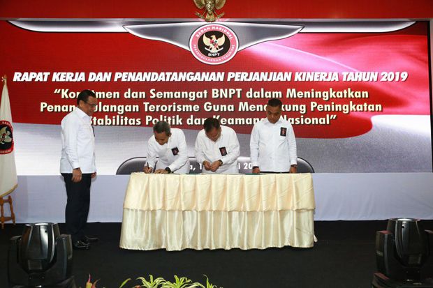 Dukung Stabillitas, Jajaran BNPT Teken Perjanjian Kinerja 2019