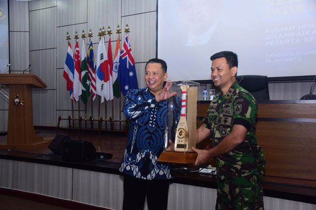 Seskoal Terima Kuliah Umum Ketua DPR Bambang Soesatyo