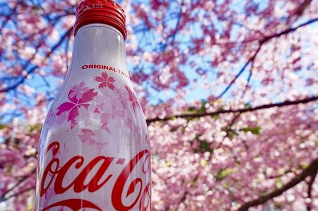Tandai Datangnya Musim Semi, Coca-Cola Kembali Hadirkan Bunga Sakura