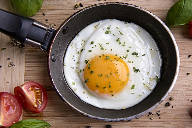 Telur Jadi Sumber Protein Utama Anda? Perhatikan Dulu Manfaatnya