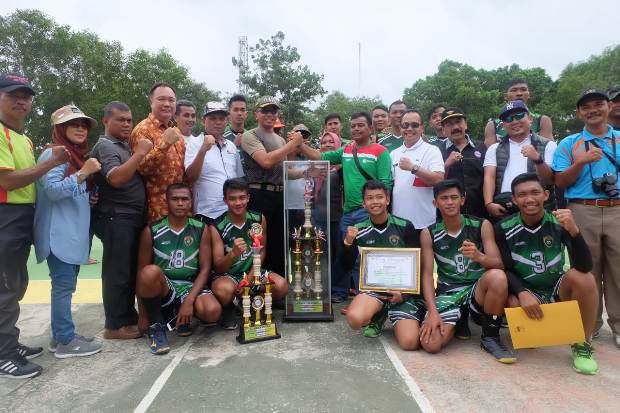 Tim Voli PDAM Muba Borong Piala Dandim Palembang