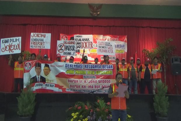 Ratusan Juru Parkir di Semarang Deklarasi Dukung Jokowi-Maruf