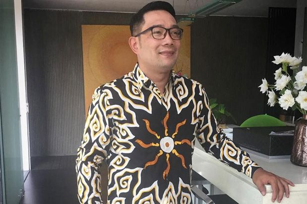 Pameran Batik Nusantara, Karya Ridwan Kamil Dibanderol Rp1,5 juta