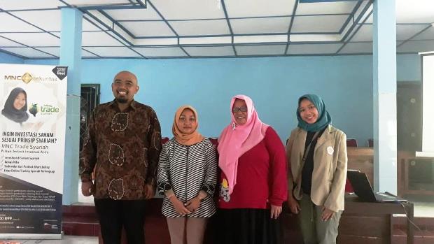 Mahasiswa KKN UGM Inisiasi Desa Nabung Saham Syariah di Gunung Kidul