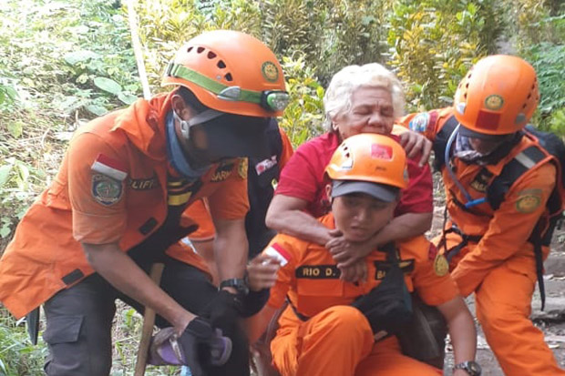 Gunung Karangetang Erupsi, Tim SAR Gabungan Evakuasi 131 Warga