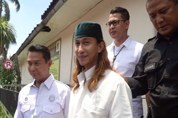 Kejari Cibinong Minta Sidang Habib Bahar di Bandung