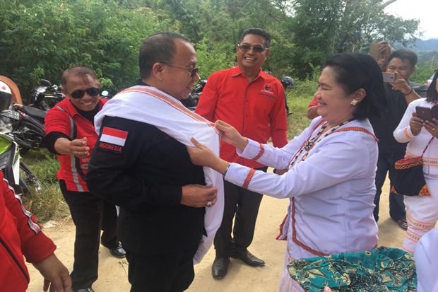 Menangkan Jokowi, Ketua PDIP Sulawesi Barat Kunjungi 5 Kabupaten
