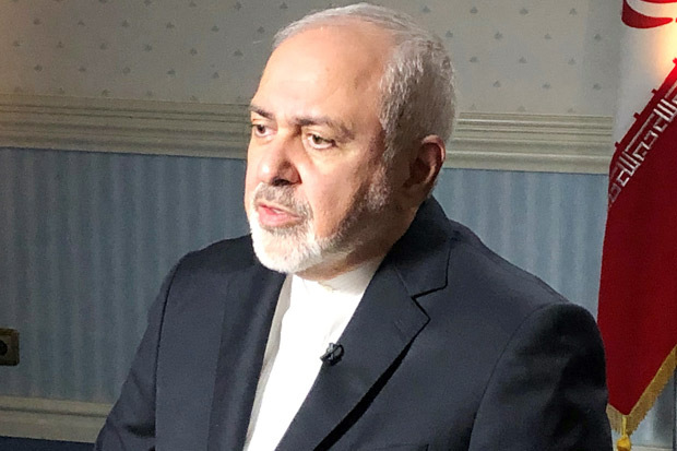Zarif Peringatkan AS: Perang dengan Iran Sama Saja Bunuh Diri