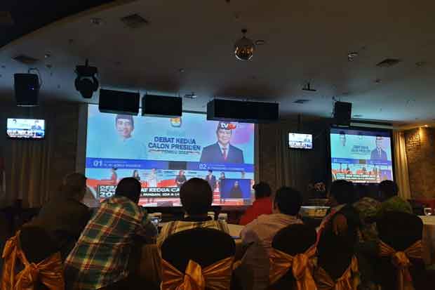Debat Capres, Relawan Jokowi-Maruf Gelar Nobar di Hotel Jayapura