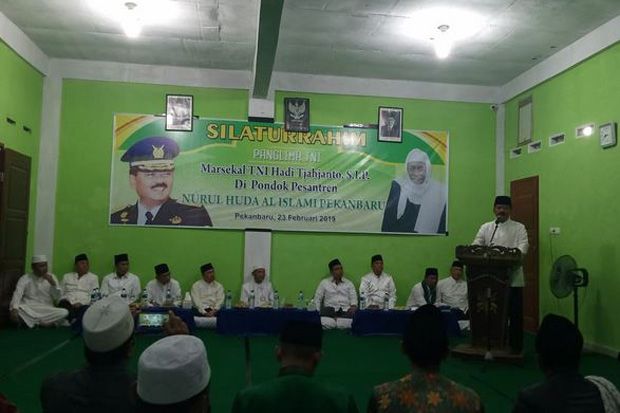 Kunjungi Ulama Riau, Panglima TNI ajak Sukseskan Pemilu Damai