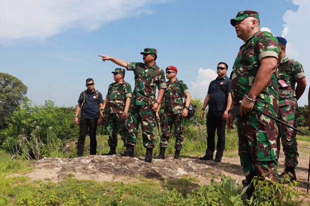 Panglima TNI Tinjau Aset TNI di Jawa Timur