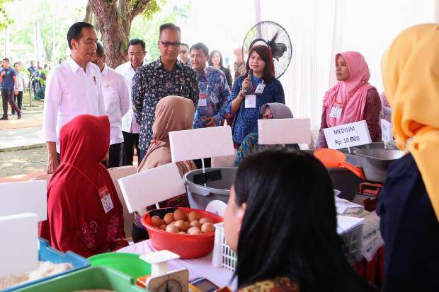 Temui KPM PKH di Cilacap, Presiden Jokowi: Rencanakan dengan Baik Penggunaan Uang