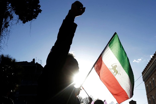 Komandan Iran Klaim Teheran Gagalkan Upaya AS Sabotase Senjata