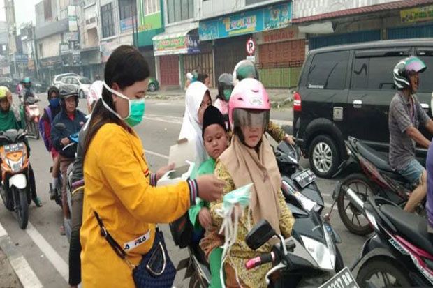 Kabut Asap, Ribuan Warga Riau Terserang Penyakit