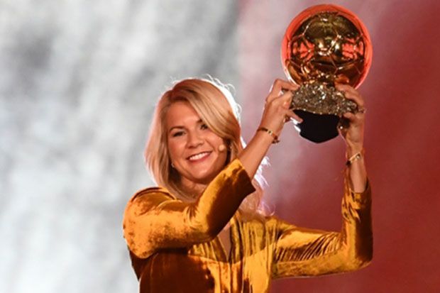 Hegerberg Pesepak Bola Wanita Pertama yang Raih Ballon d’Or