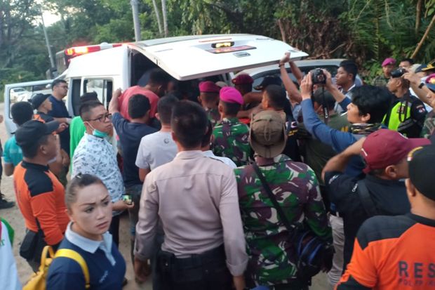 Bantu Evakuasi Korban Tambang Emas Runtuh, Yonmarhanlan VIII Bitung Kirim Satu SST