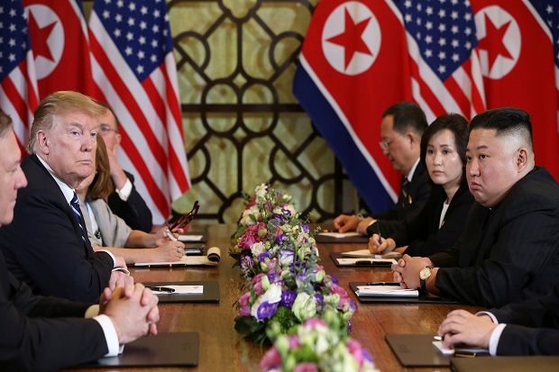 Pertemuan Kedua Trump dan Kim Jong-un Berakhir Tanpa Kesepakatan