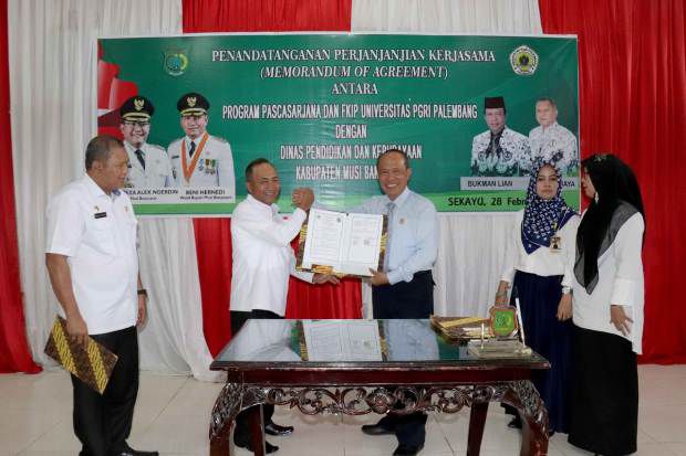 Tingkatkan Kualitas Guru, Pemkab Muba Teken MoA dengan Universitas PGRI Palembang