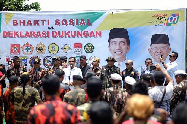 Lintas Ormas dan OKP Deklarasi Dukung Jokowi di Bukit Hambalang