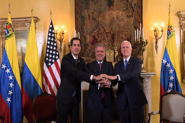 AS Ingin Bentuk Koalisi Luas untuk Gulingkan Maduro