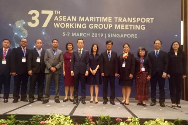 Indonesia Bahas Konektivitas dan Perkembangan Transportasi Laut di Singapura