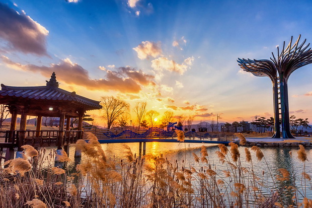 10 Destinasi Wisata Glokalisasi Menarik di Korea