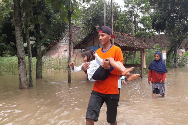 Sungai Madiun Meluap, 2 Kecamatan di Kabupaten Ngawi Terendam Banjir