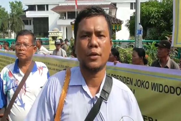 Puluhan Warga Tanjung Mulia Demo Kantor Wali Kota Medan