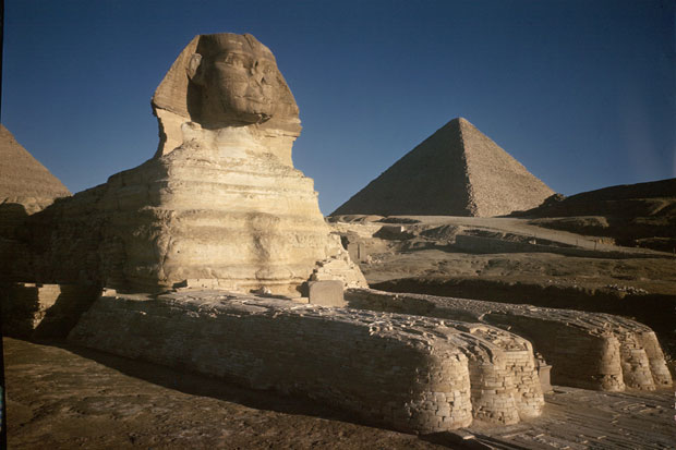 Dicurigai Berhubungan dengan Alam Lain, Ahli Selidiki Pintu Sphinx