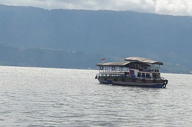 Danau Toba Sepi, Pengusaha dan ABK Kapal Beralih Profesi Jadi Petani