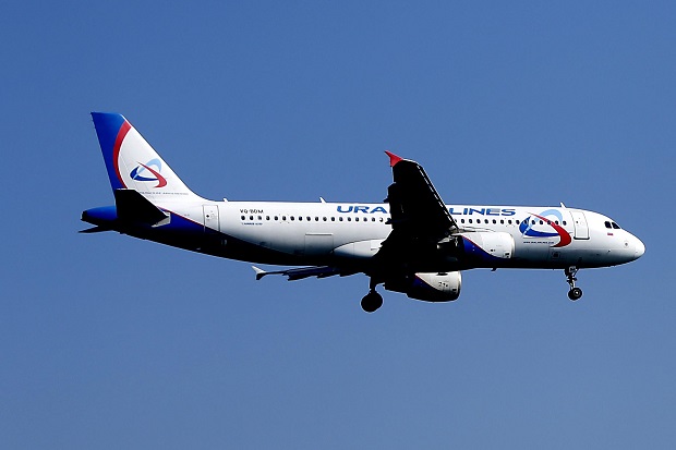 Ada Ancaman Bom, Pesawat Rusia Mendarat Darurat di Azerbaijan