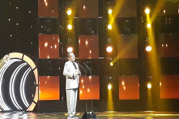 Rano Karno Raih Penghargaan Pemeran Utama Pria Terbaik