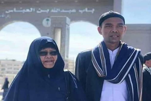 Ustaz Abdul Somad Berduka, Ibunda Tercinta Meninggal Dunia