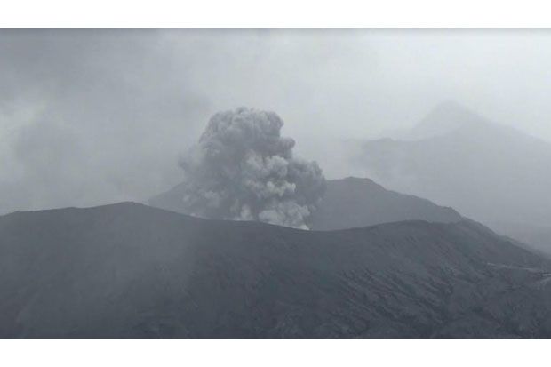 Aktivitas Vulkanik Gunung Bromo Terus Meningkat