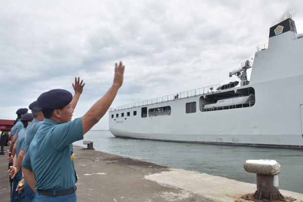 TNI AL Kerahkan Dua Kapal Perang Menuju Malaysia