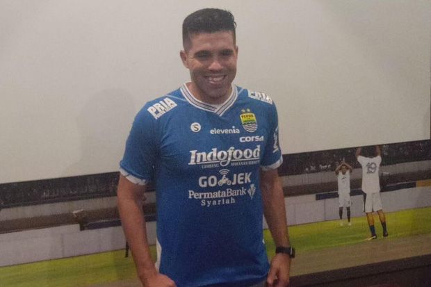 Demi Sang Ayah, Fabiano Pilih Nomor 15 di Persib