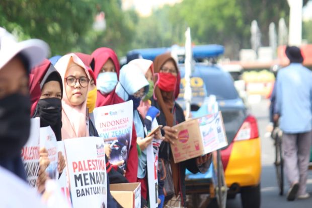 Elemen Masyarakat Semarang Gelar Aksi Peduli Muslim Selandia Baru