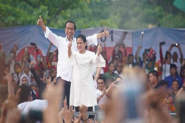 Ajak Warga Dumai Coblos Baju Putih, Jokowi: Jas Pakaian Orang Amerika