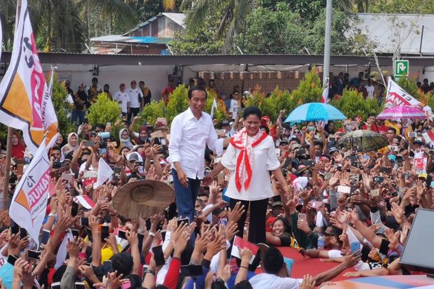 Jokowi Ajak Pendukungnya Kenakan Baju Putih pada 17 April Nanti
