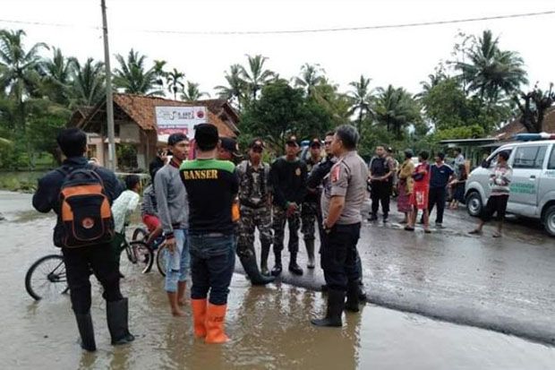 Sebelum Air Terjun Menerjang Kawah Galunggung, 4 Kampung dan Irigasi Jebol