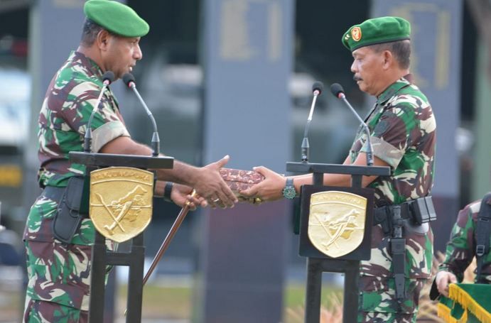 Mayjen TNI Herman Asaribab Terima Komando Pasukan Kodam XII/Tanjungpura